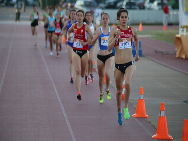 El atletismo de élite regresó a Getafe con el ‘I Trofeo de Atletismo en Pista 2016’ y las participación de más de 300 atletas